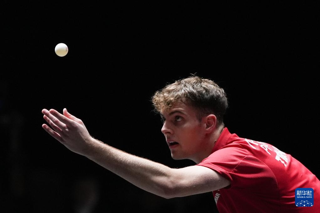 双方球员无 双方球员无