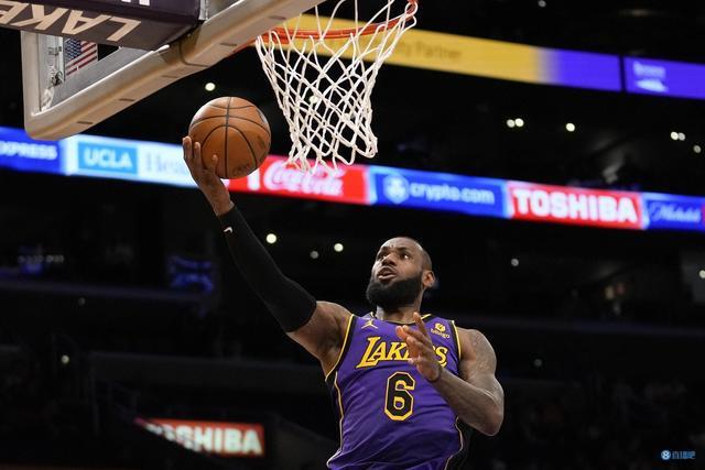 13投2中 限制新援出场时间 火箭队锋线没核心能力 伊森19+10